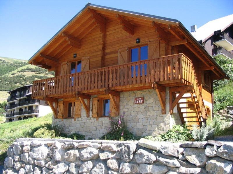 Chalet Odalys Les Sapins Alpe d'Huez Esterno foto